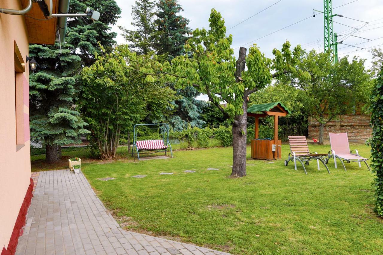 Balaton Apartman Balatonmariafurdo Ngoại thất bức ảnh