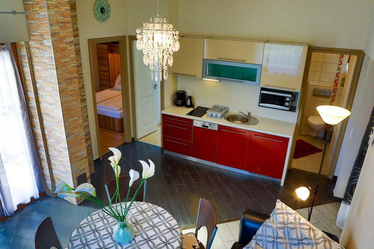 Balaton Apartman Balatonmariafurdo Ngoại thất bức ảnh