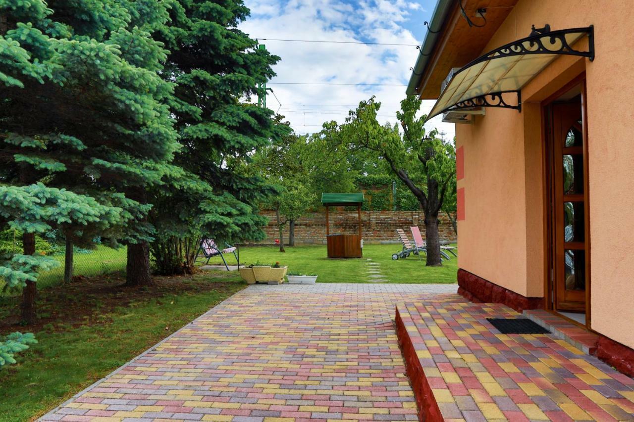 Balaton Apartman Balatonmariafurdo Ngoại thất bức ảnh