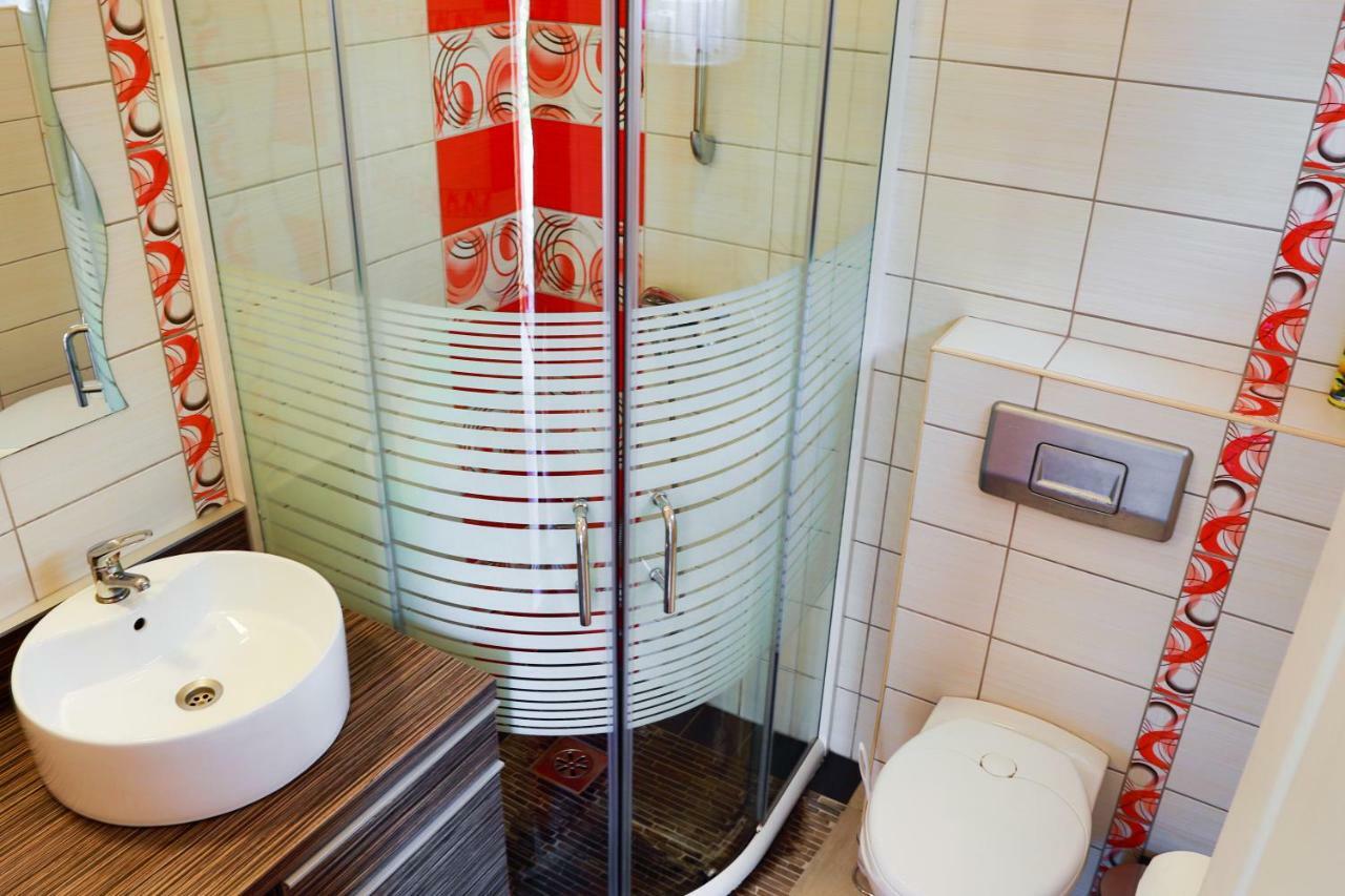 Balaton Apartman Balatonmariafurdo Ngoại thất bức ảnh